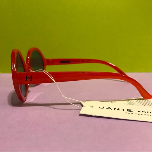 New Janie and Jack Sunglasses size 2-4 years, block 100%UVB &100%UVA. Red, round - Picture 3 of 5